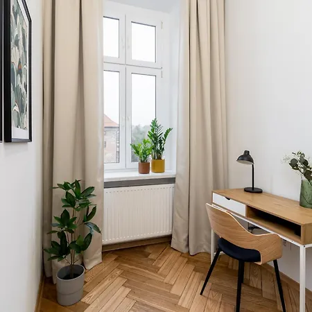 Cracow Location No:6 By Cozyplace